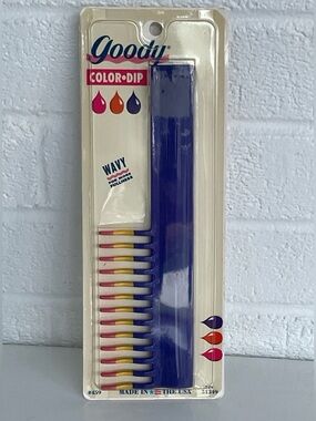 Vintage Goody  Color Dip  Pink Wavy Comb 1990 #459 New